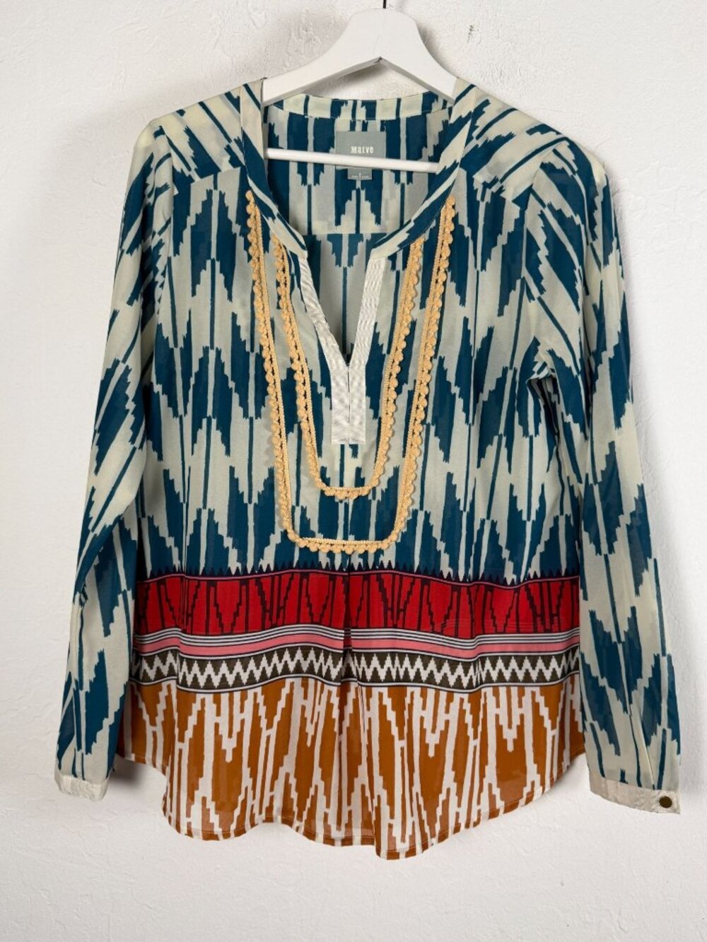 Maeve Anthropologie Top Women's Size 8 Ikat Aztec Print Boho V-Neck Long Sleeve